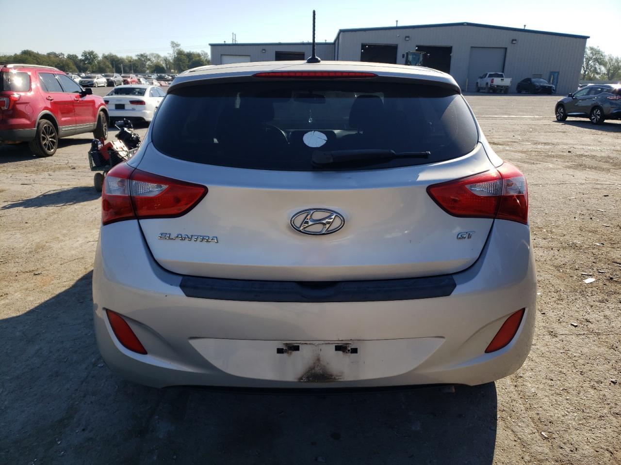 2016 HYUNDAI ELANTRA GT - Фото 6