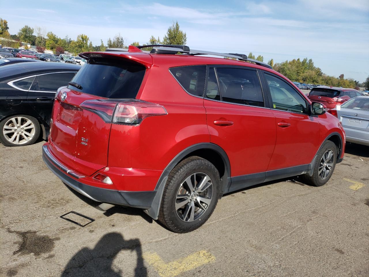 2017 TOYOTA RAV4 XLE - Фото 3