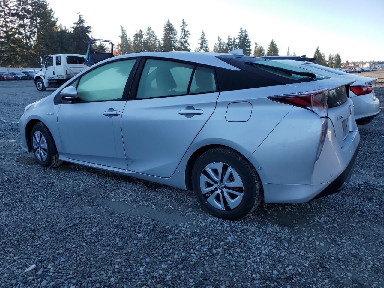 2018 TOYOTA PRIUS - Image 2
