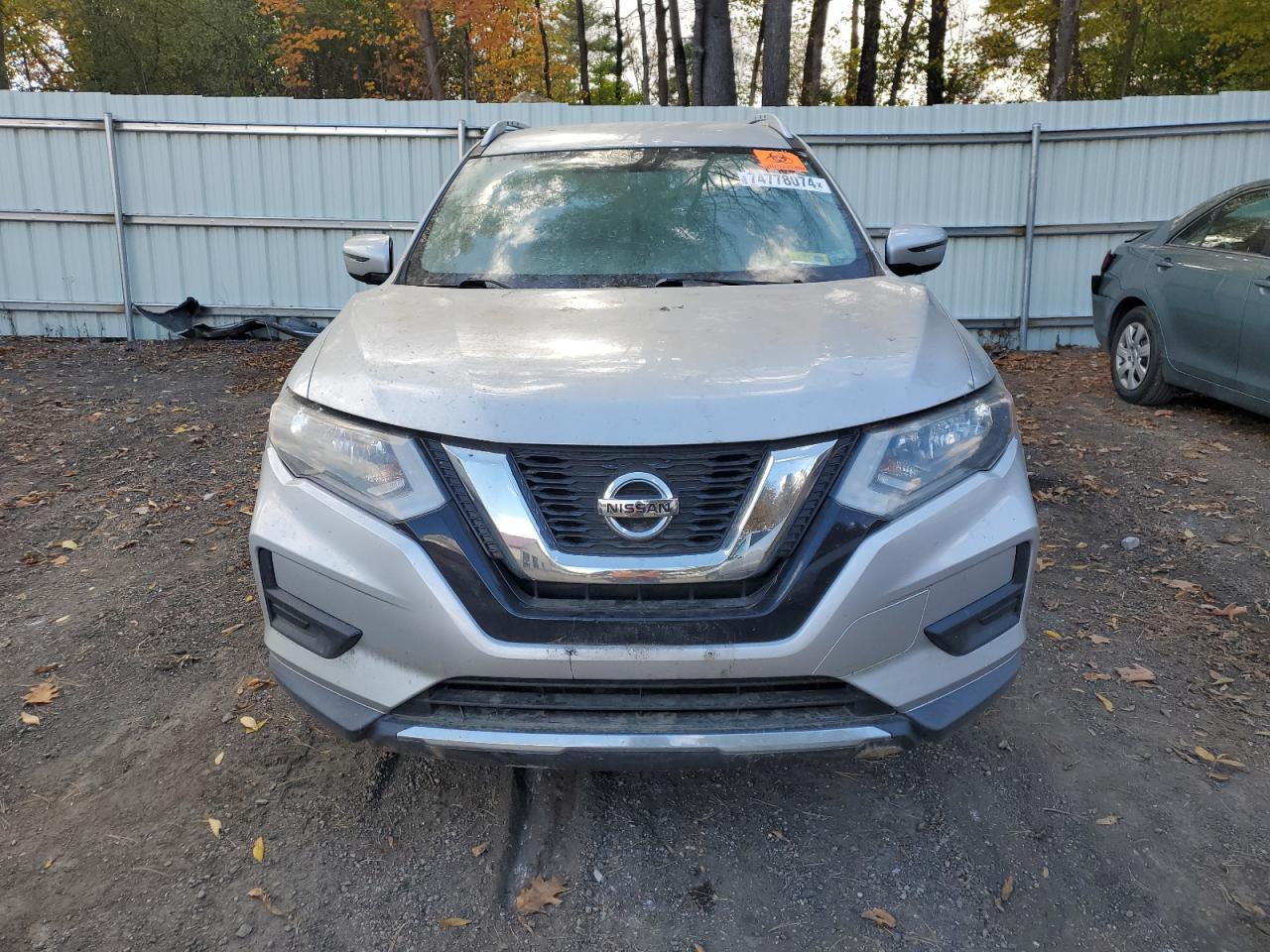 2017 NISSAN ROGUE S - Фото 5