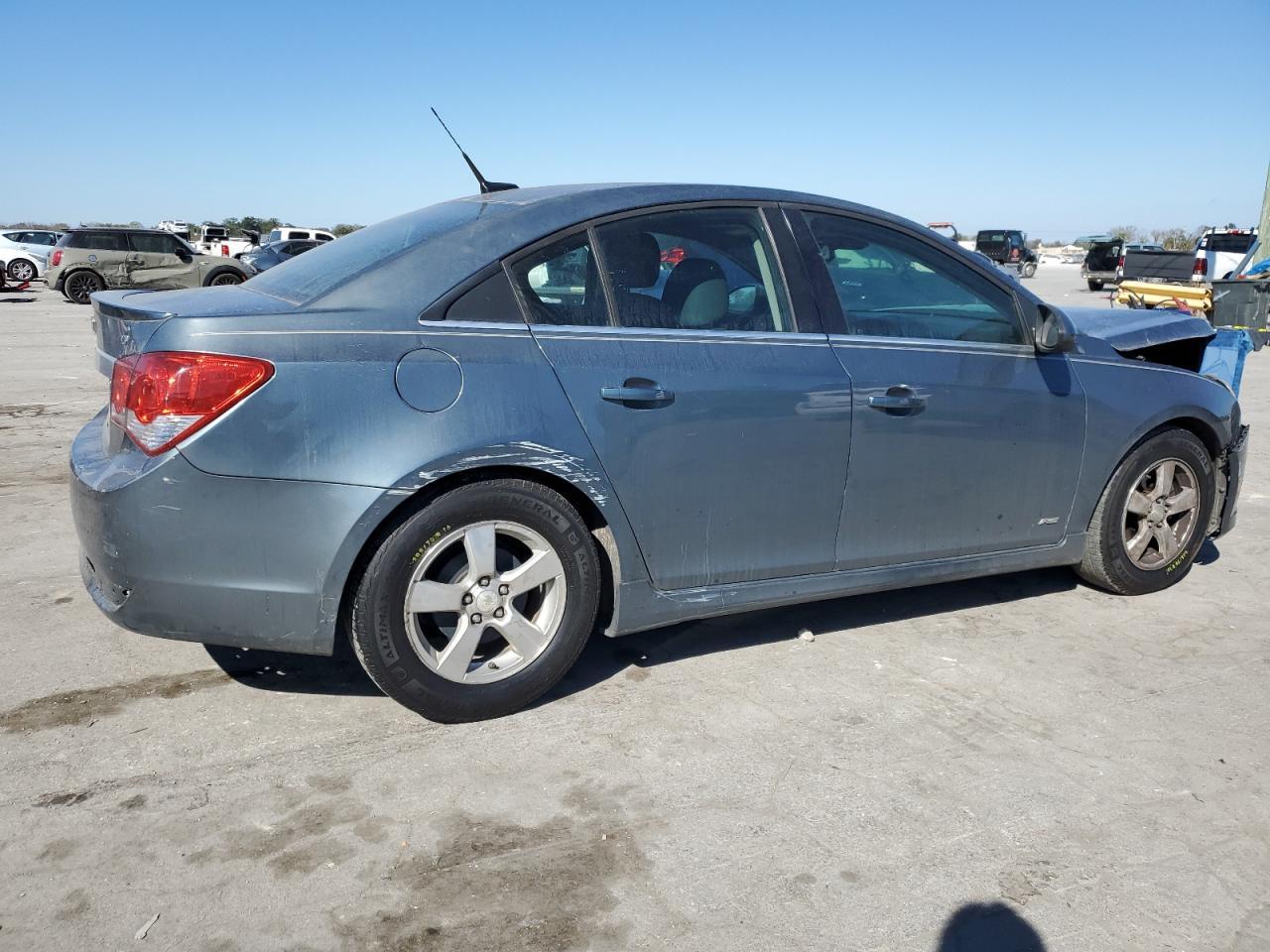 2012 CHEVROLET CRUZE LT - Image 3