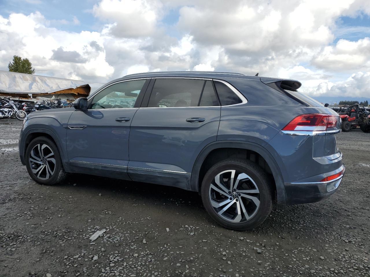 2022 VOLKSWAGEN ATLAS CROS - Фото 2