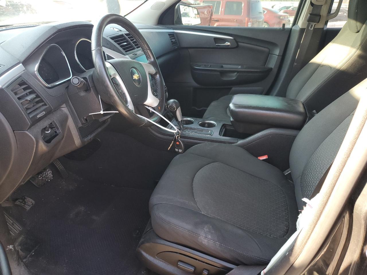2011 CHEVROLET TRAVERSE L - Image 7