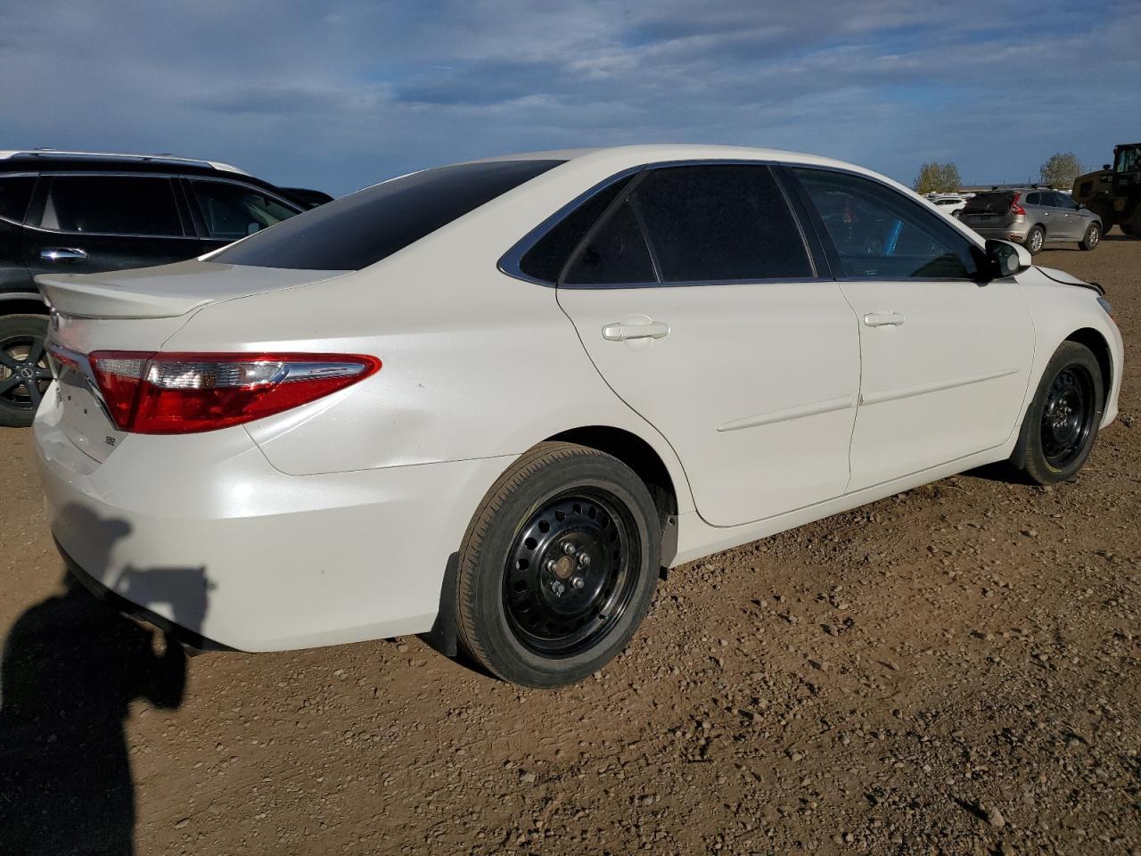 2017 TOYOTA CAMRY LE - Фото 3