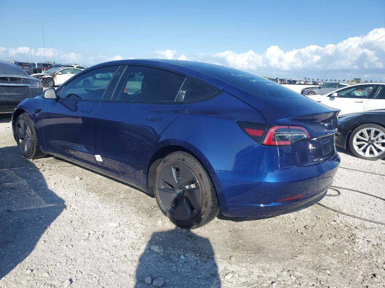 2023 TESLA MODEL 3 - Image 2
