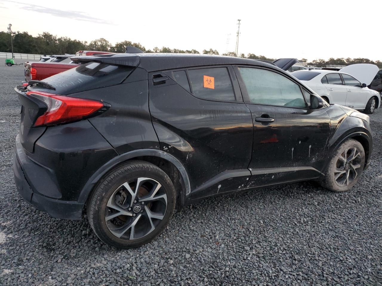 2019 TOYOTA C-HR XLE - Фото 3