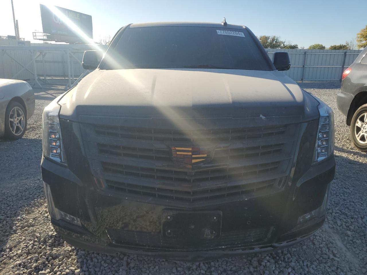 2016 CADILLAC ESCALADE P - Image 5