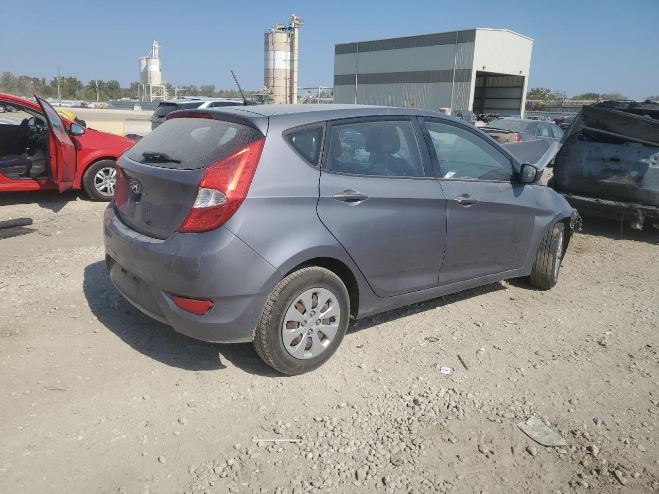 2015 HYUNDAI ACCENT GS - Image 3