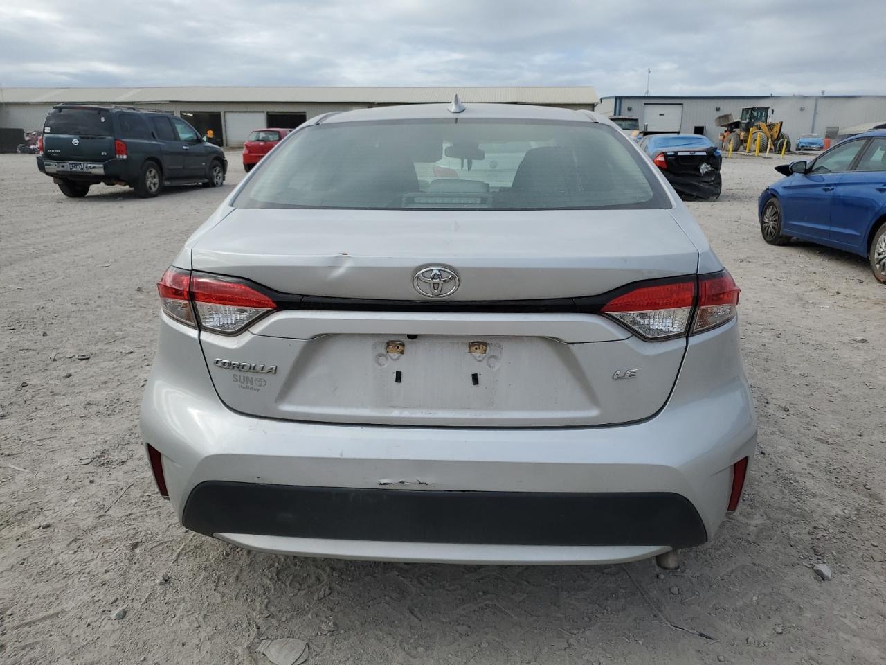 2022 TOYOTA COROLLA LE - Фото 6