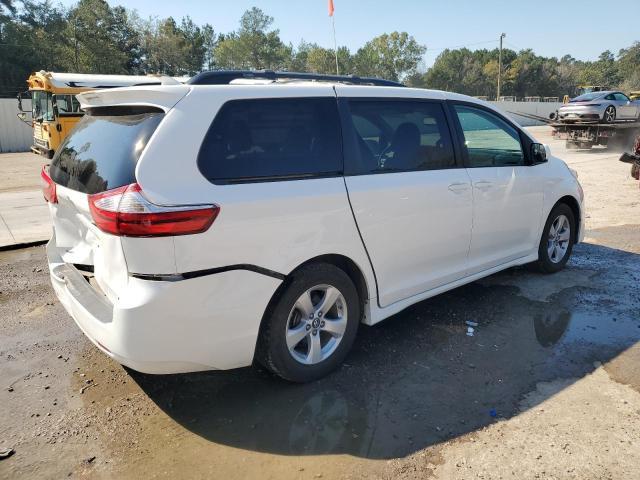 2019 TOYOTA SIENNA LE - Фото 3