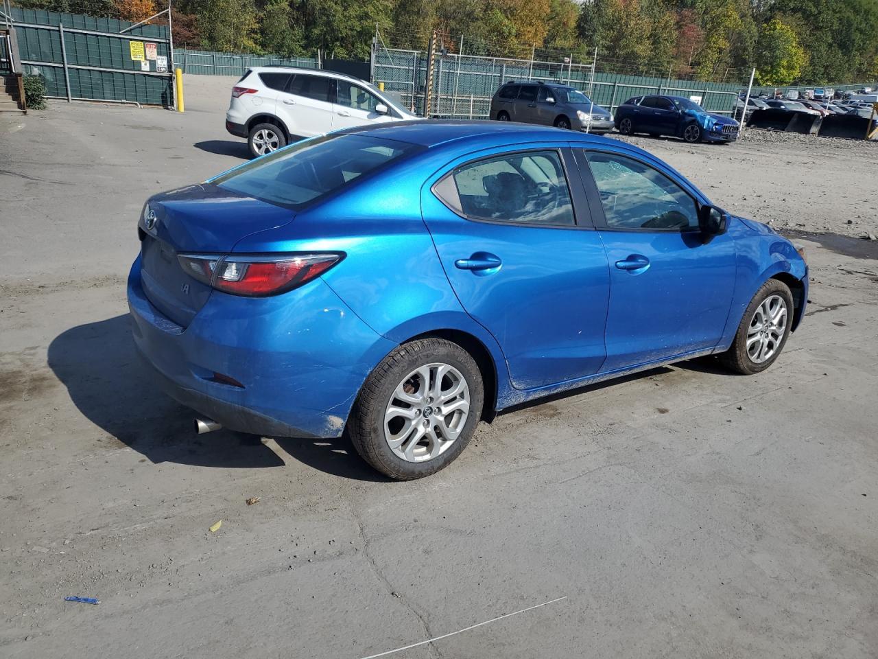2017 TOYOTA YARIS IA - Image 3