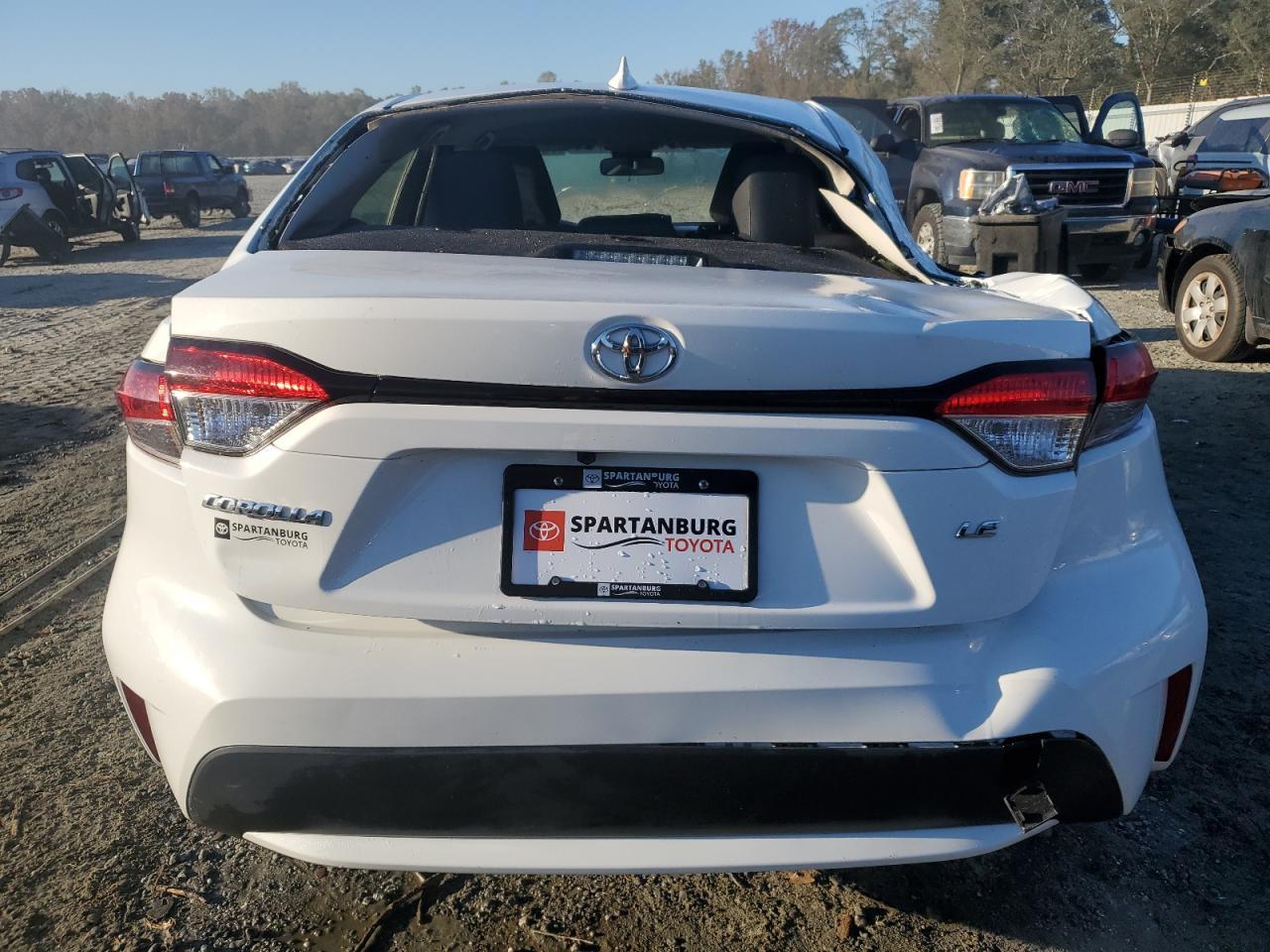 2022 TOYOTA COROLLA LE - Фото 6