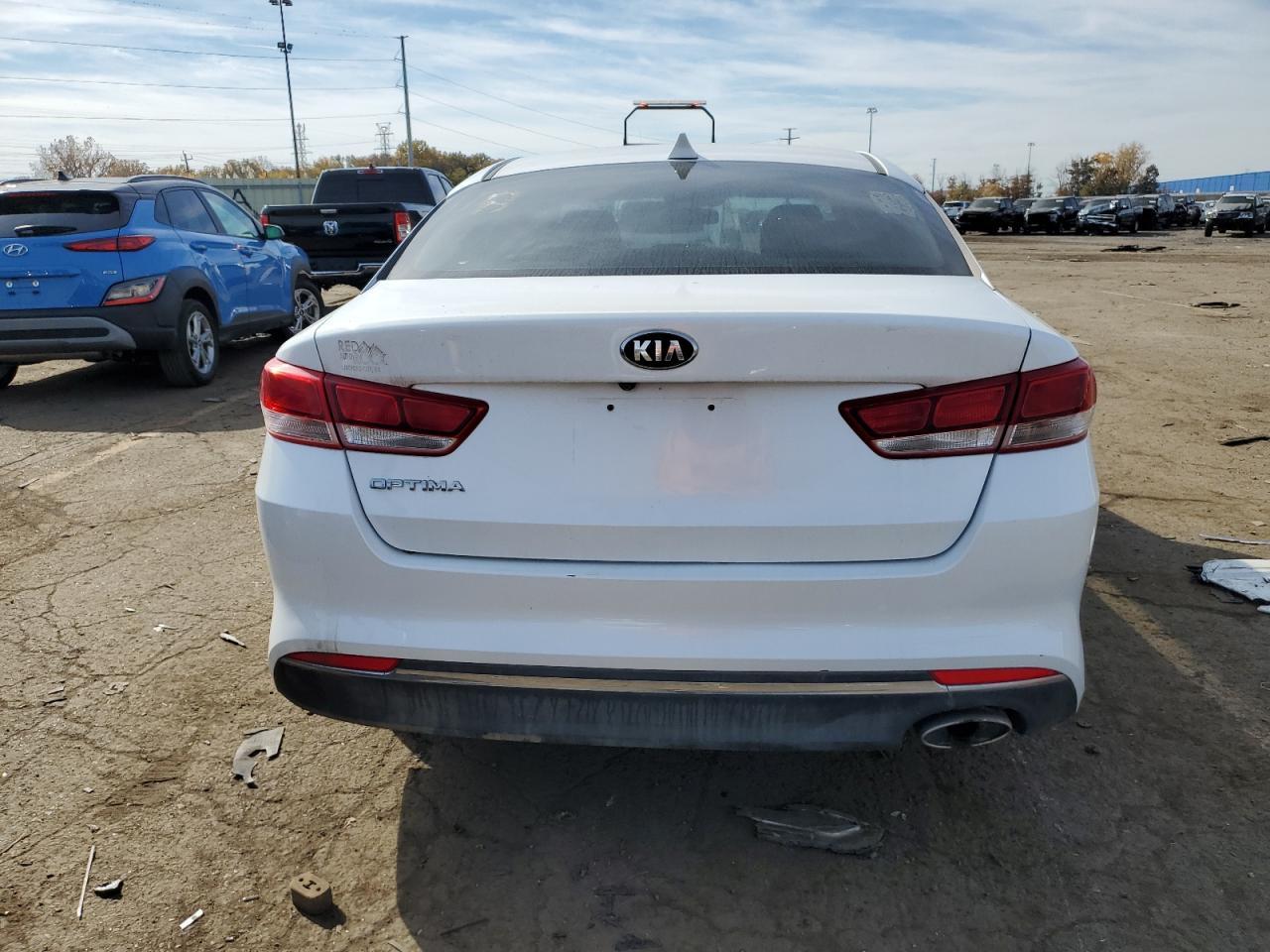 2016 KIA OPTIMA LX - Фото 6