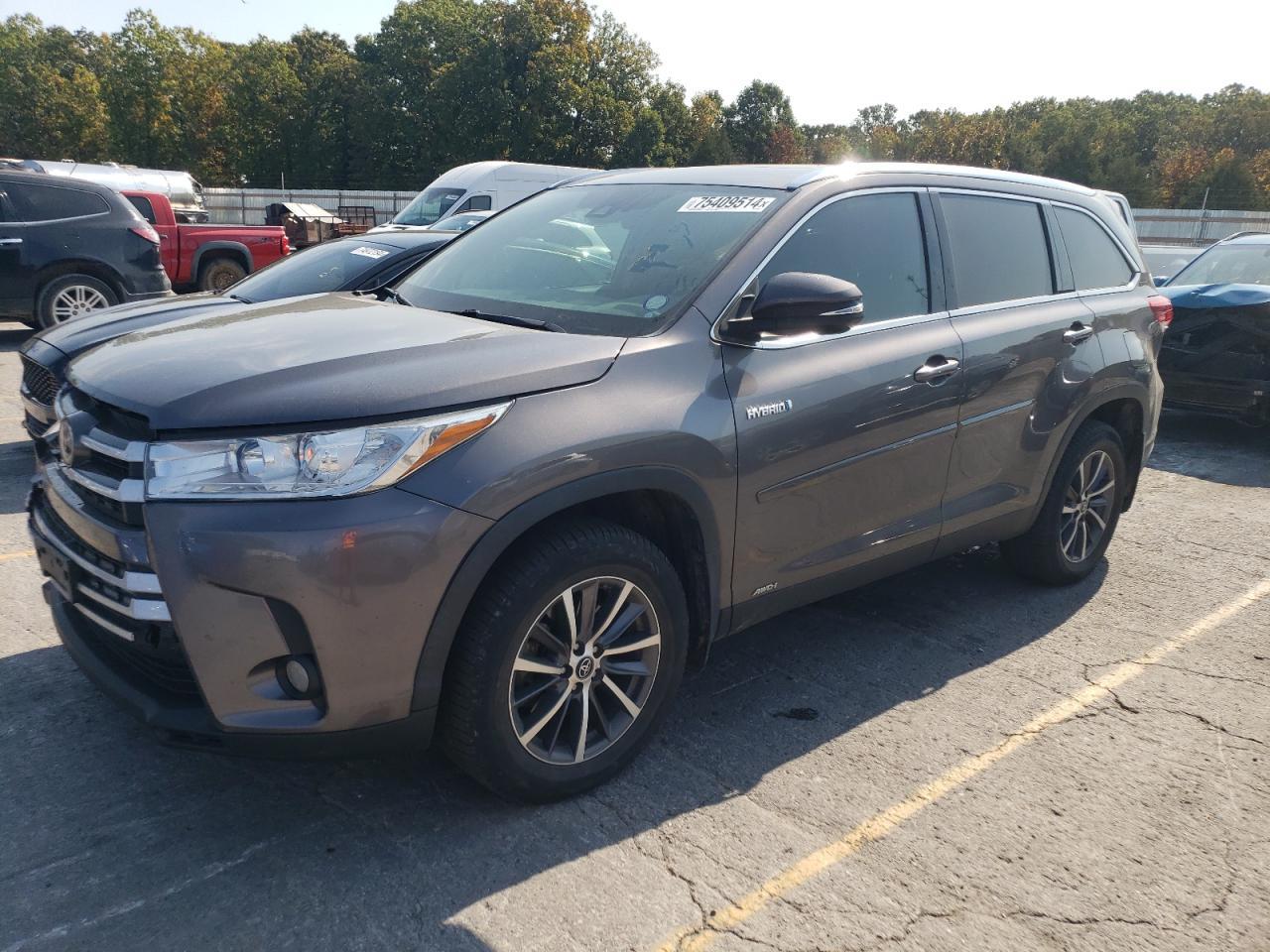 2019 TOYOTA HIGHLANDER