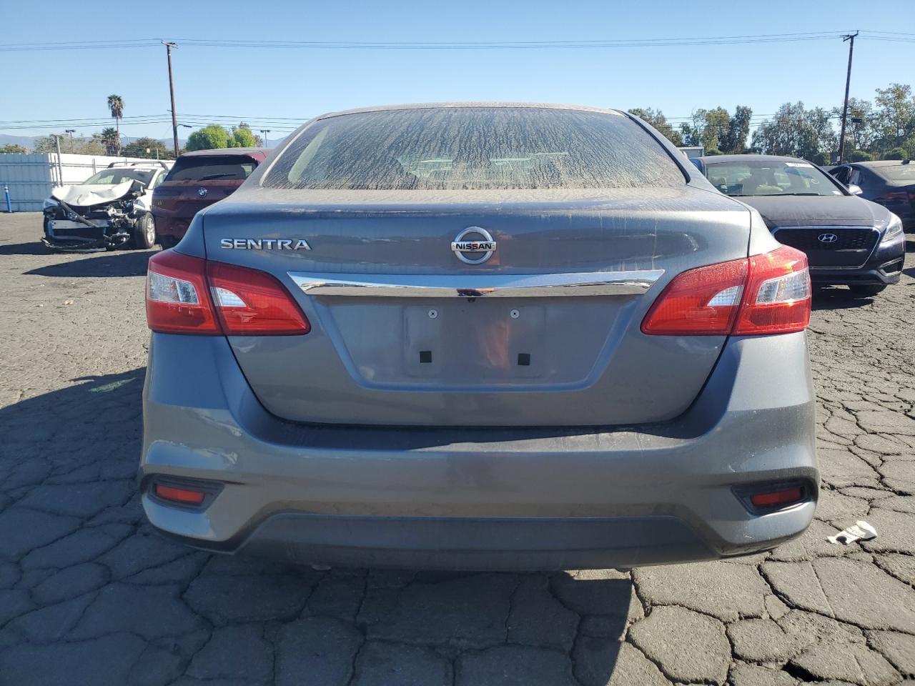 2017 NISSAN SENTRA S - Фото 6