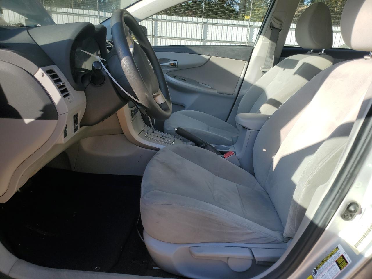 2013 TOYOTA COROLLA BA - Image 7