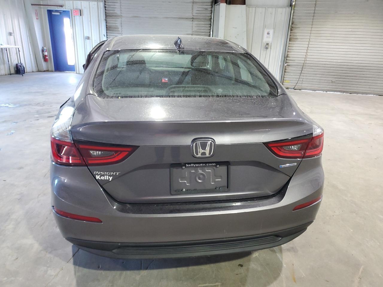 2019 HONDA INSIGHT LX - Image 6