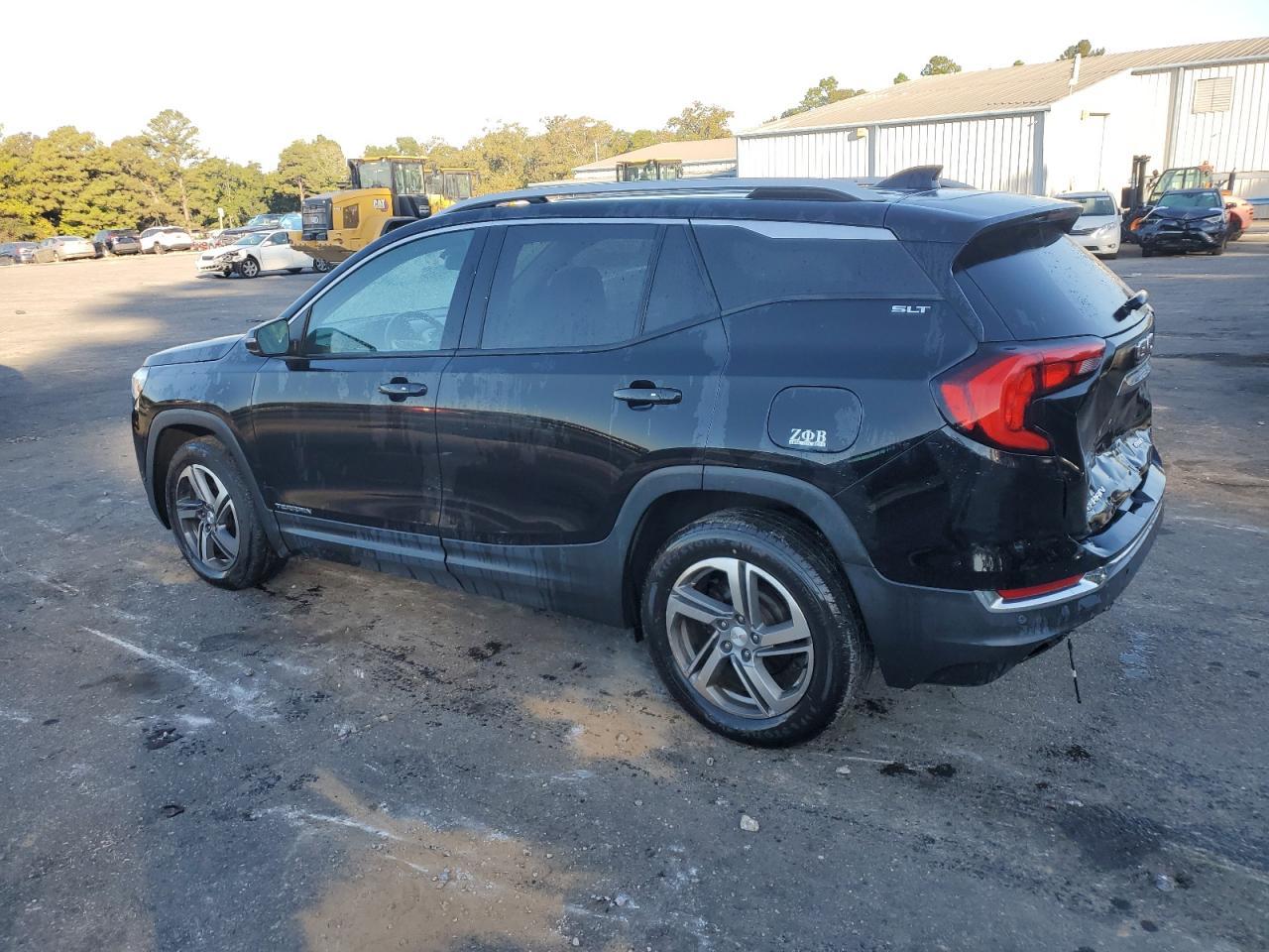 2018 GMC TERRAIN SL - Image 2