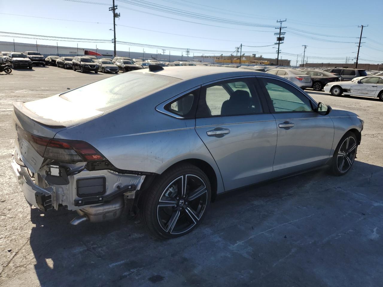 2024 HONDA ACCORD HYB - Image 3