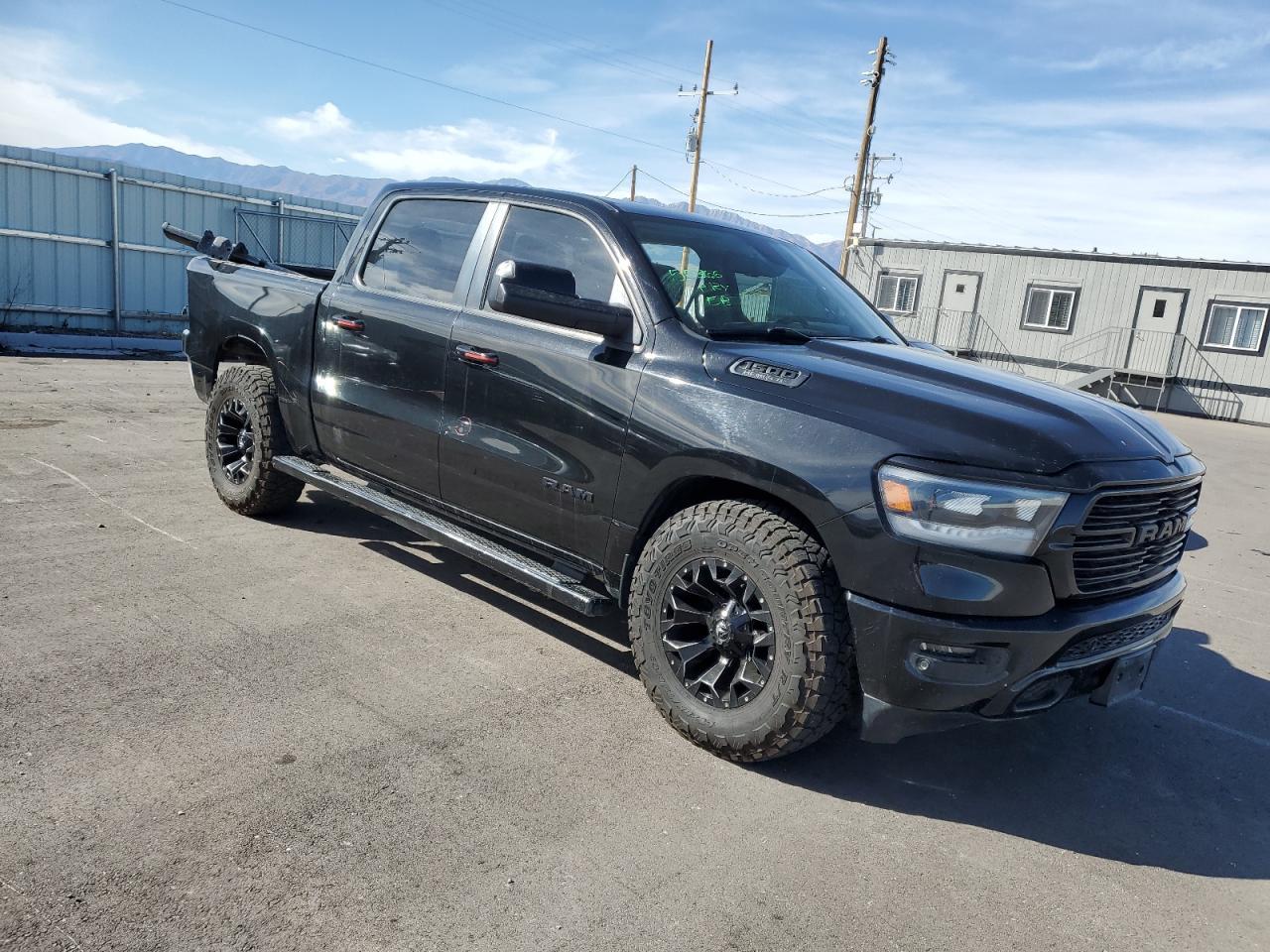 2019 RAM 1500 BIG H - Image 4