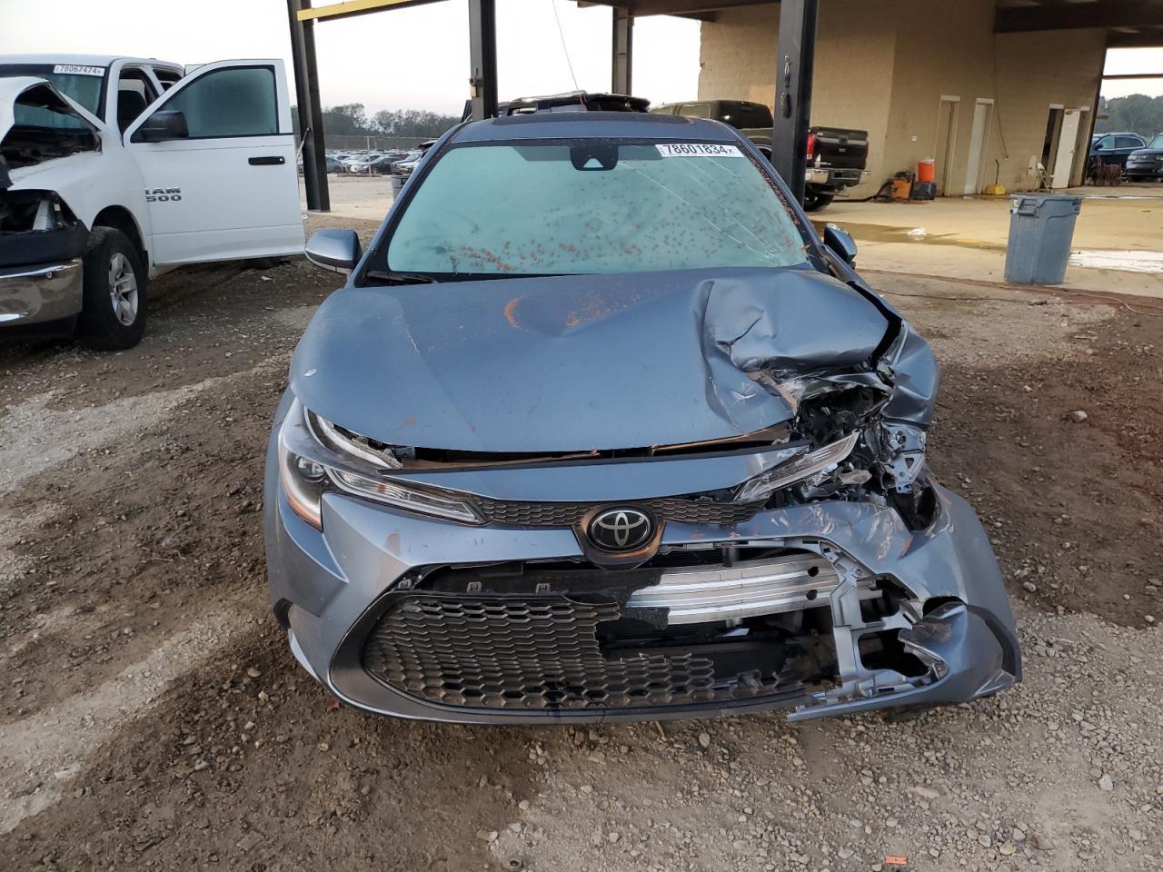 2020 TOYOTA COROLLA LE - Фото 5