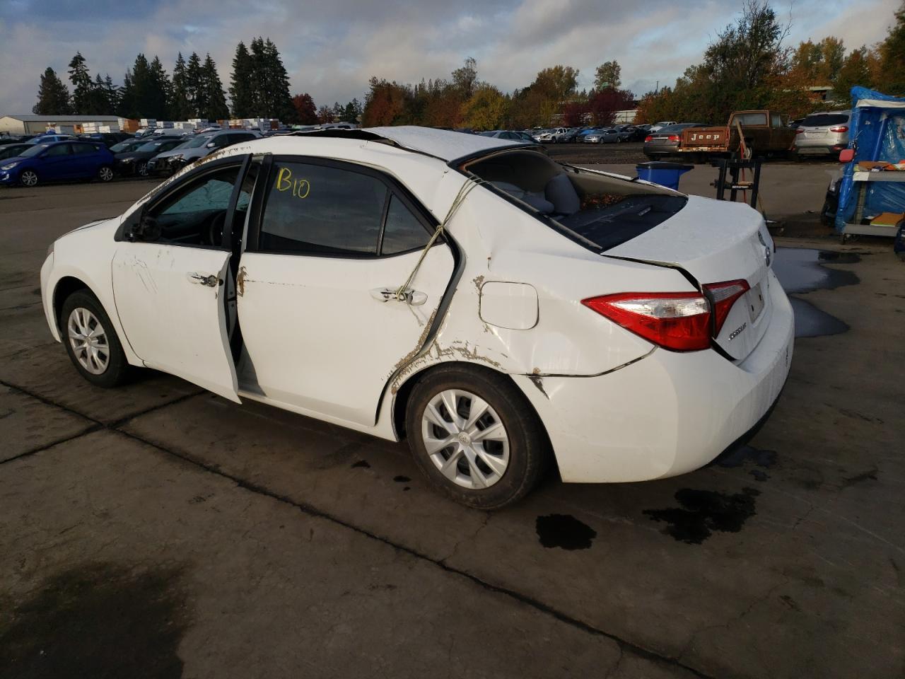 2016 TOYOTA COROLLA L - Image 2