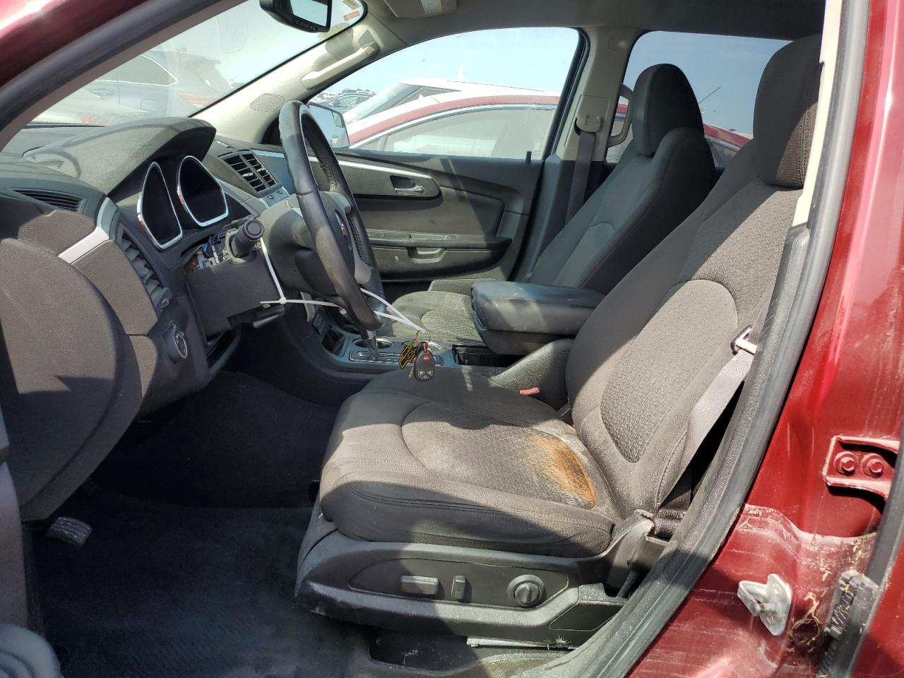 2011 CHEVROLET TRAVERSE L - Фото 7