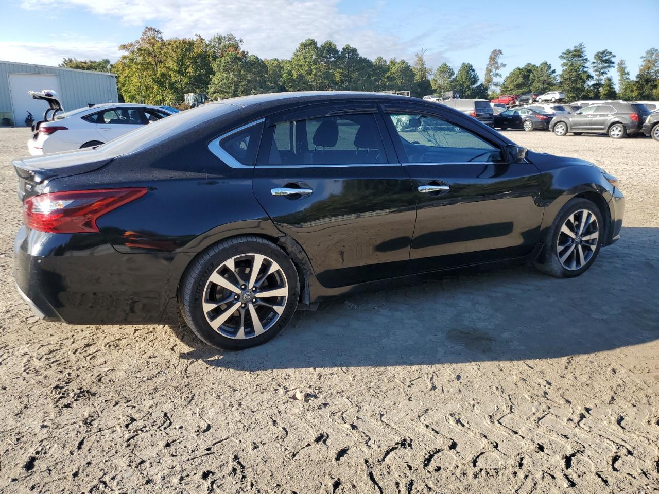 2017 NISSAN ALTIMA 2.5 - Image 3