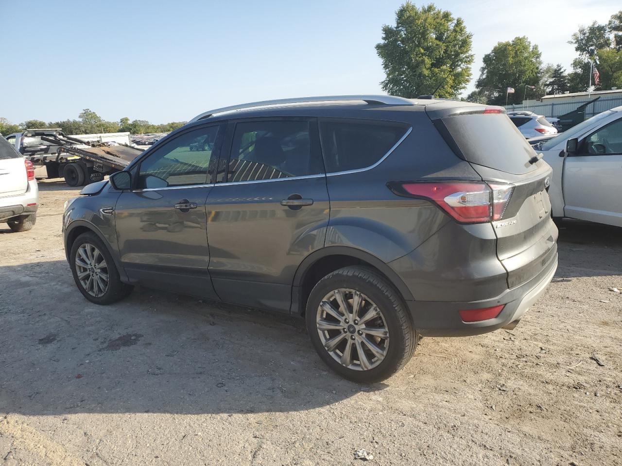 2017 FORD ESCAPE TIT - Image 2