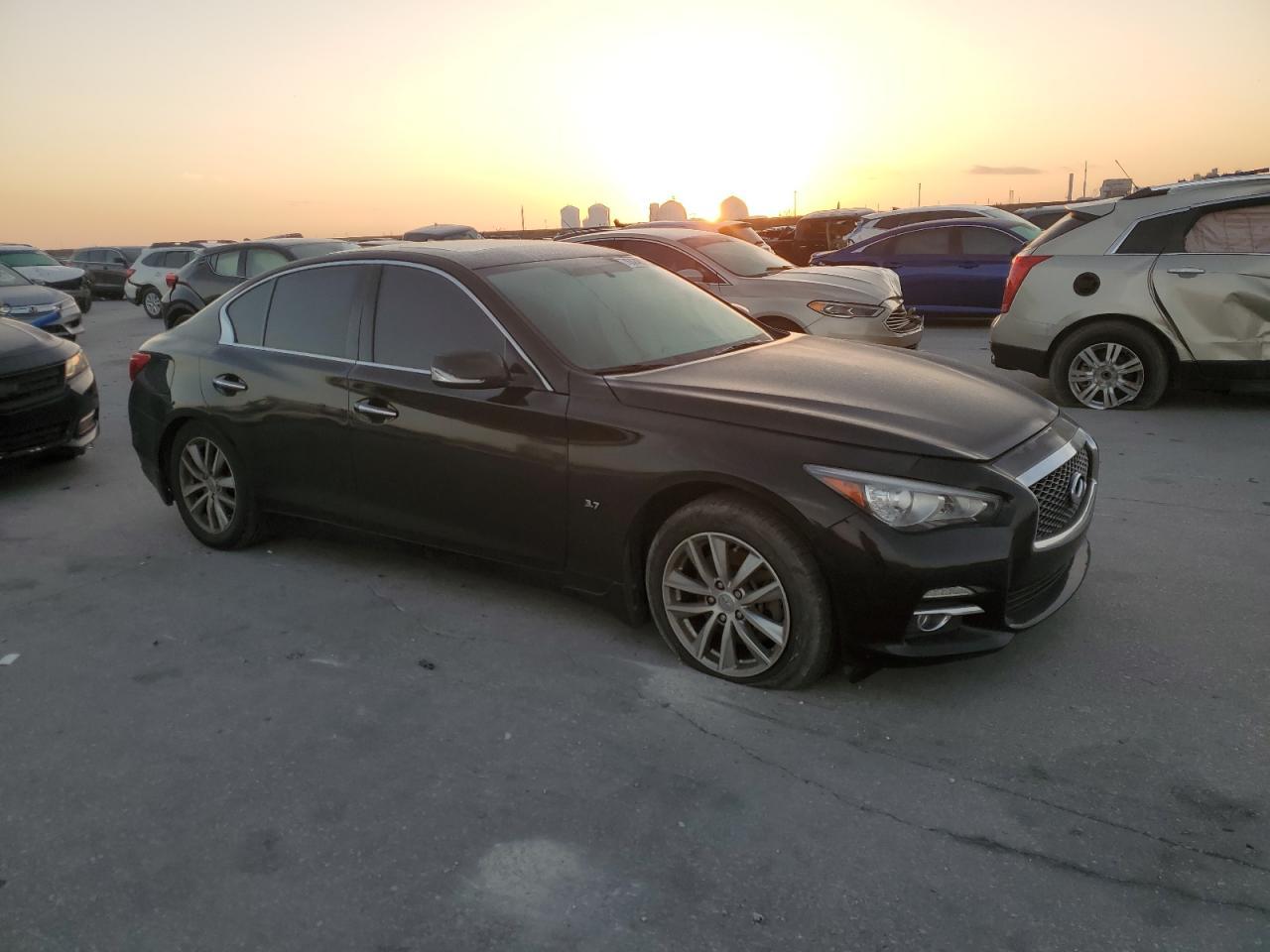 2015 INFINITI Q50 BASE - Image 4