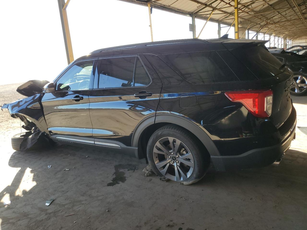 2022 FORD EXPLORER X - Image 2