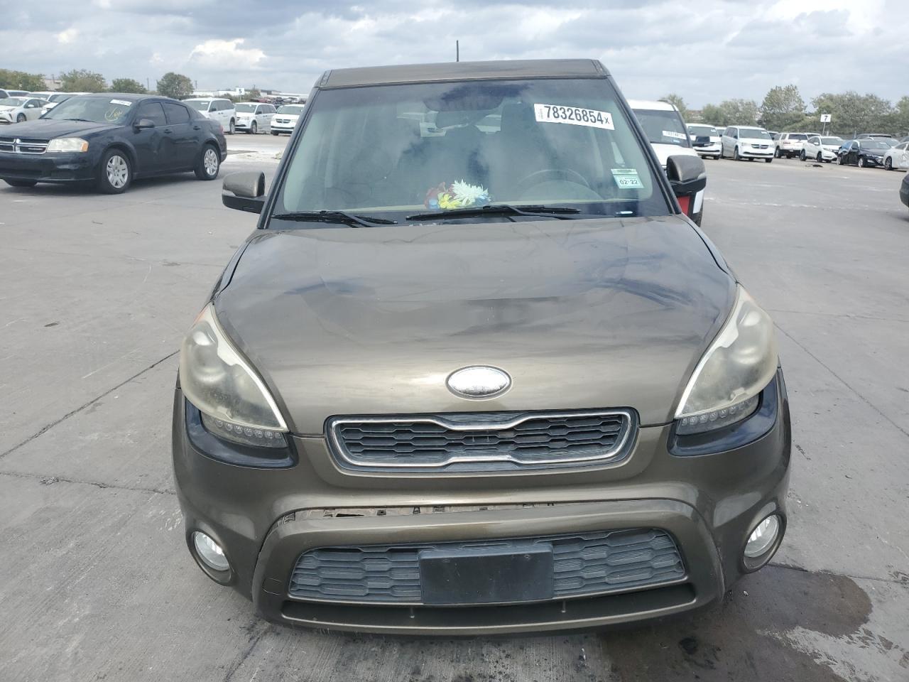 2013 KIA SOUL + - Image 5