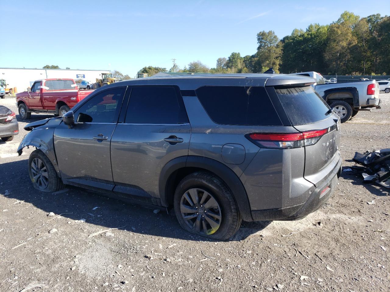 2024 NISSAN PATHFINDER - Фото 2