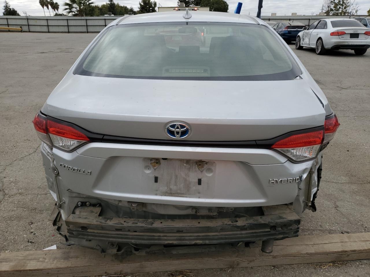2022 TOYOTA COROLLA LE - Image 6