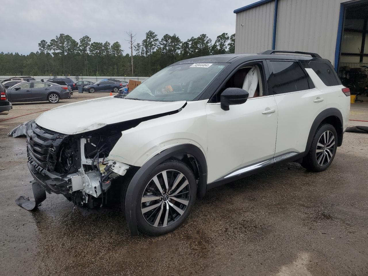 2024 NISSAN PATHFINDER