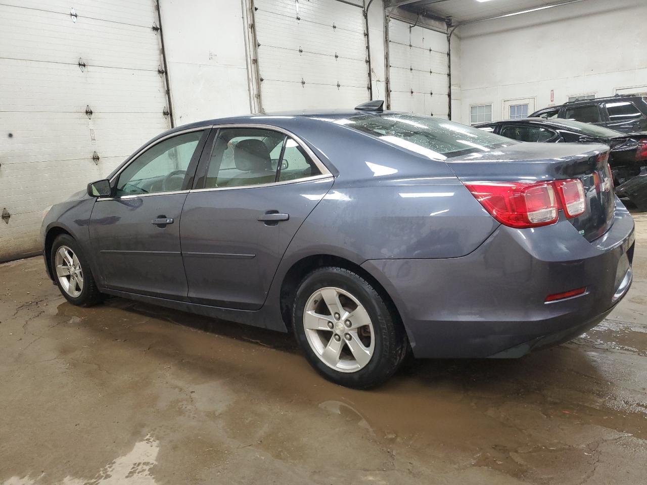 2015 CHEVROLET MALIBU LS - Фото 2