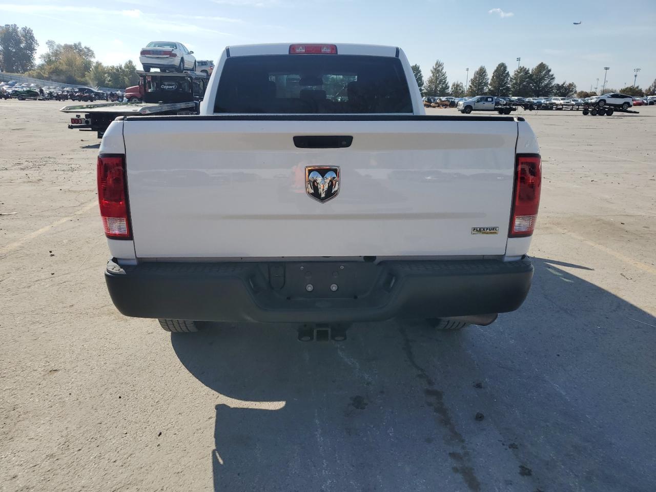 2019 RAM 1500 CLASS - Фото 6
