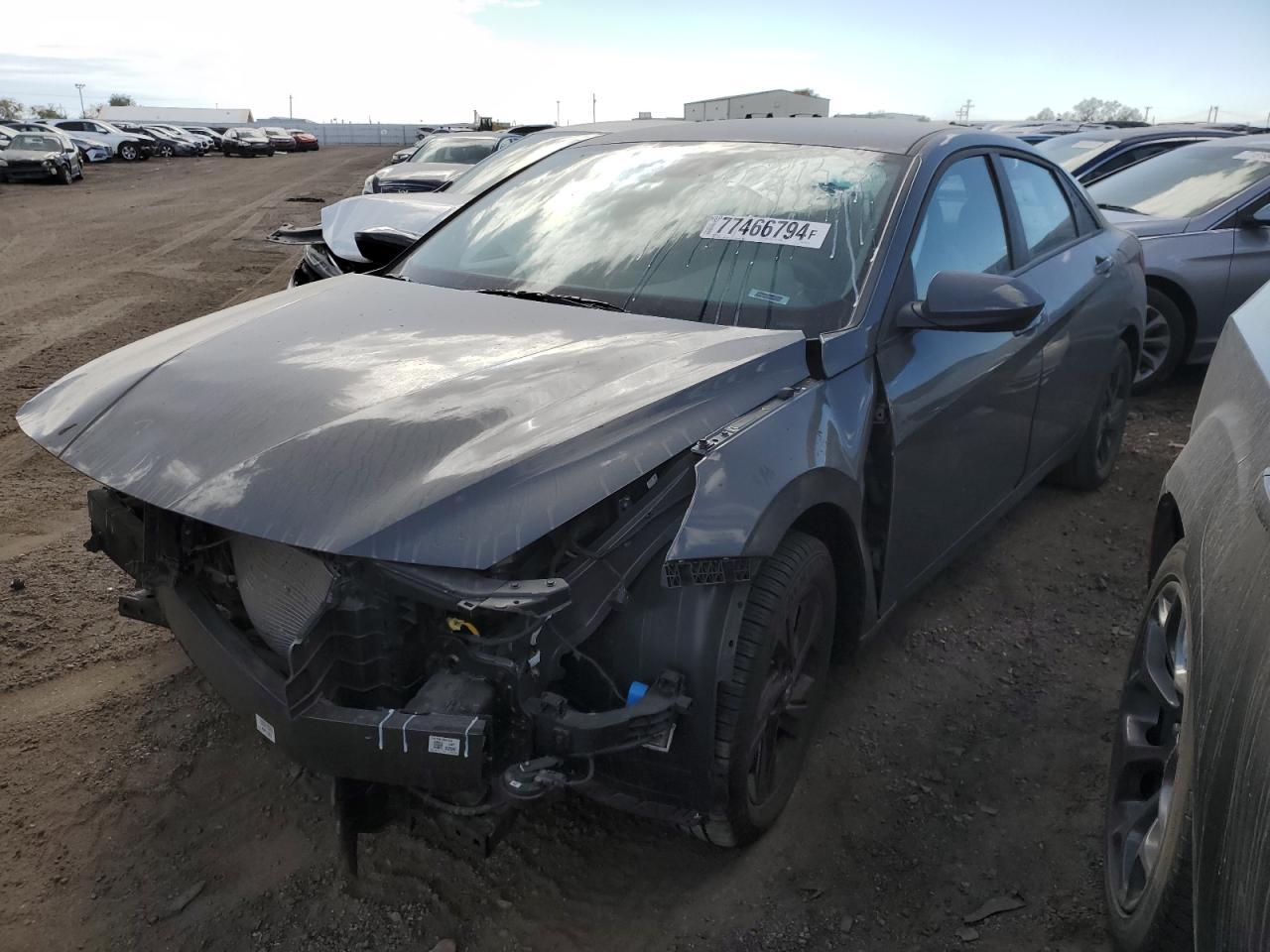 2023 HYUNDAI ELANTRA SE