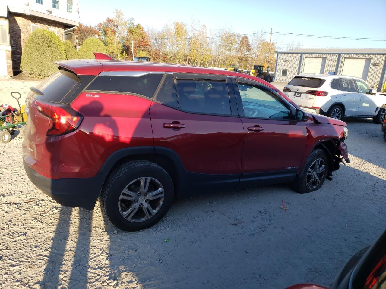2018 GMC TERRAIN SL - Image 3