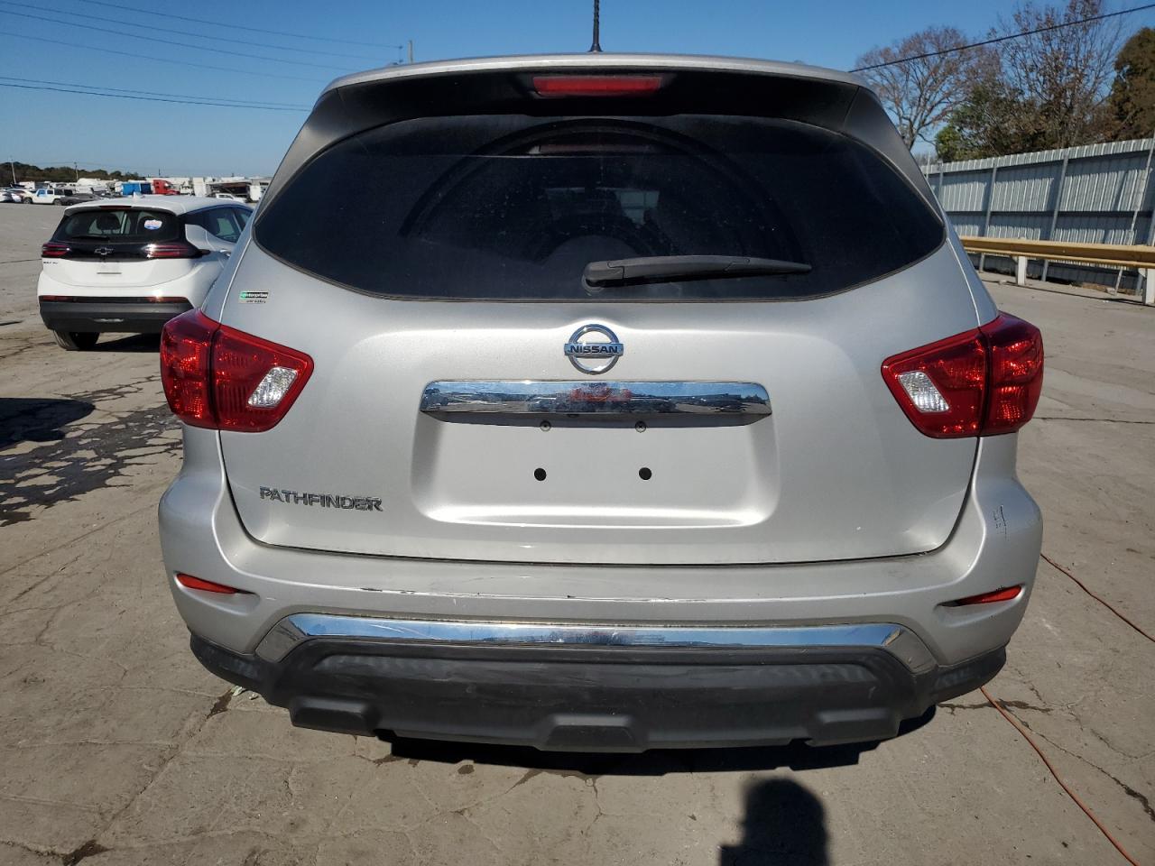 2017 NISSAN PATHFINDER - Image 6