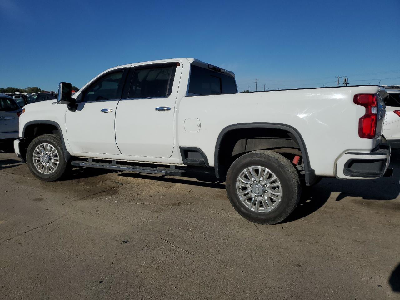 2020 CHEVROLET SILVERADO - Image 2