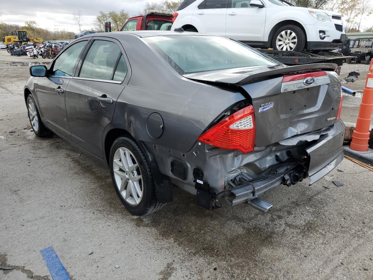 2012 FORD FUSION SEL - Image 2