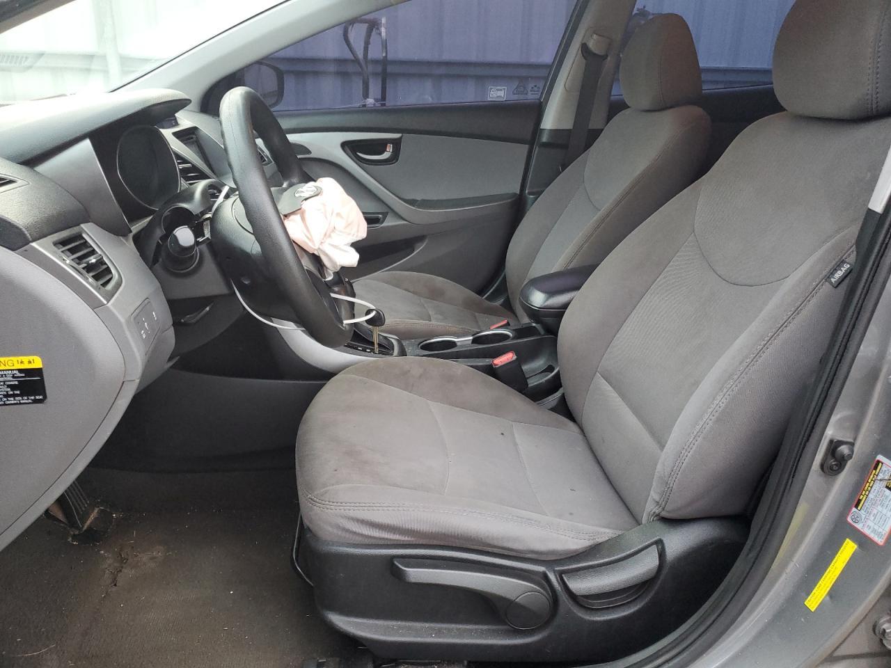 2014 HYUNDAI ELANTRA SE - Image 7