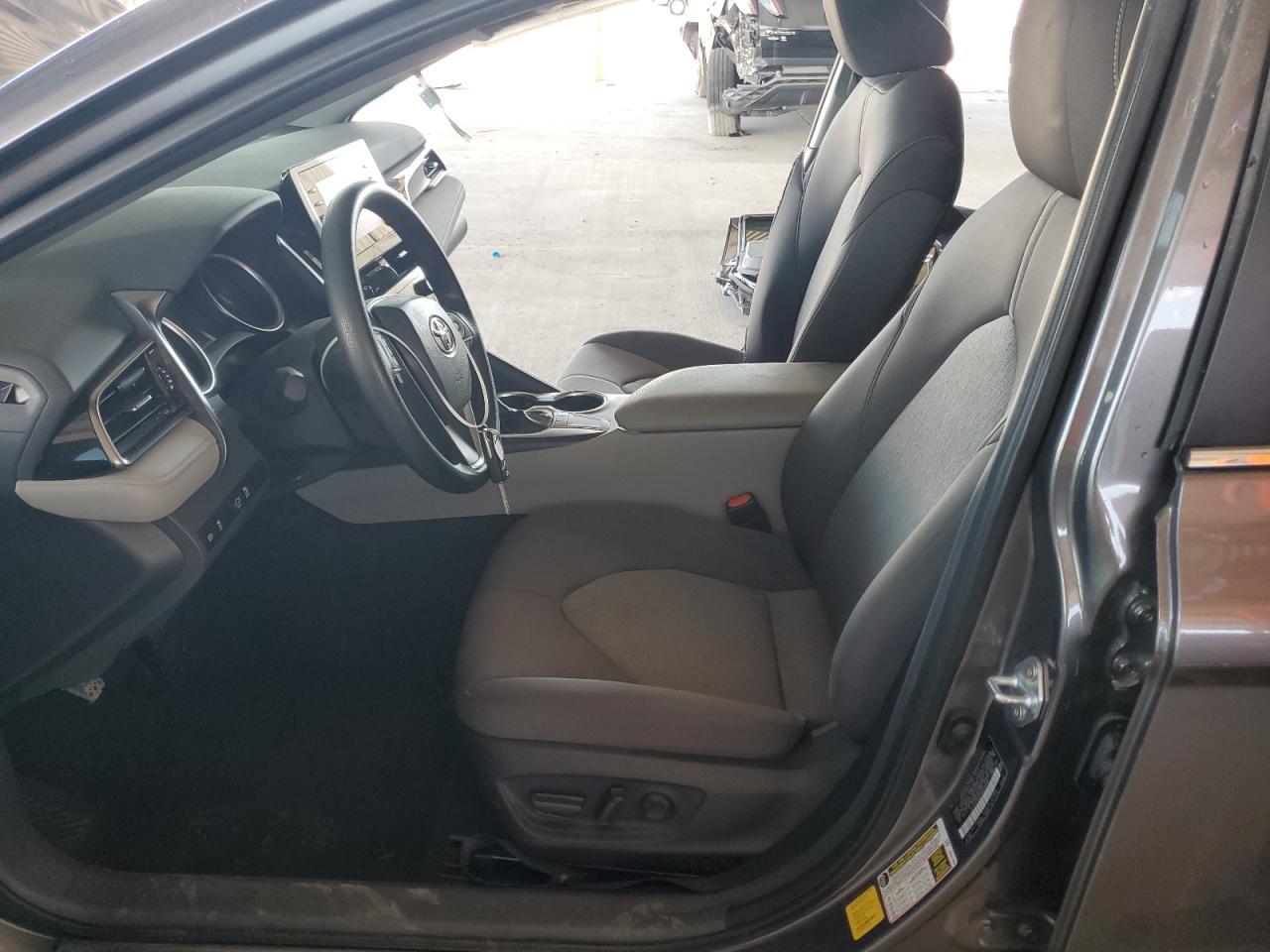 2023 TOYOTA CAMRY LE - Image 7