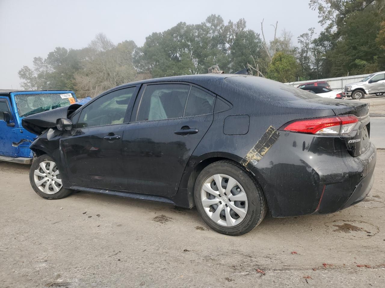 2022 TOYOTA COROLLA LE - Фото 2