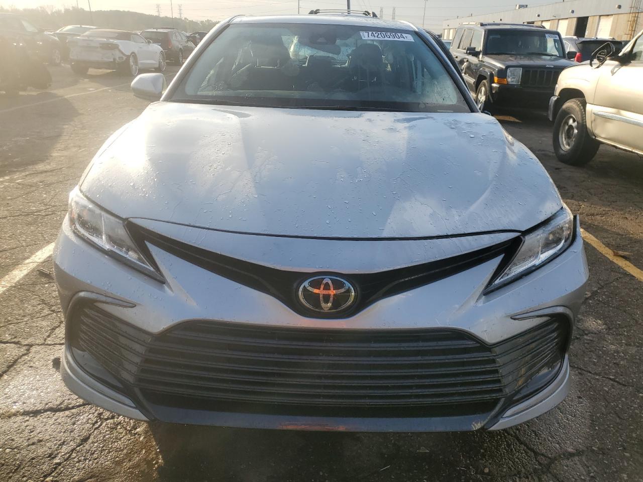 2024 TOYOTA CAMRY LE - Image 5