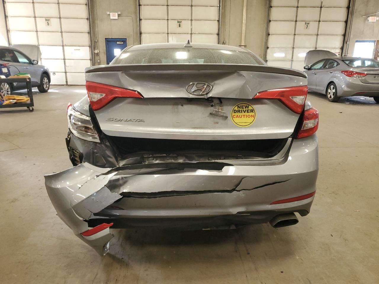 2017 HYUNDAI SONATA SE - Фото 6