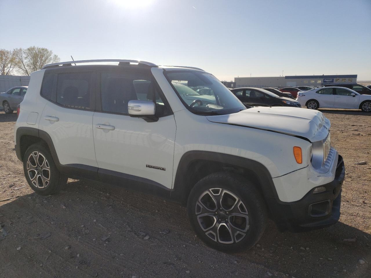 2016 JEEP RENEGADE L - Image 4