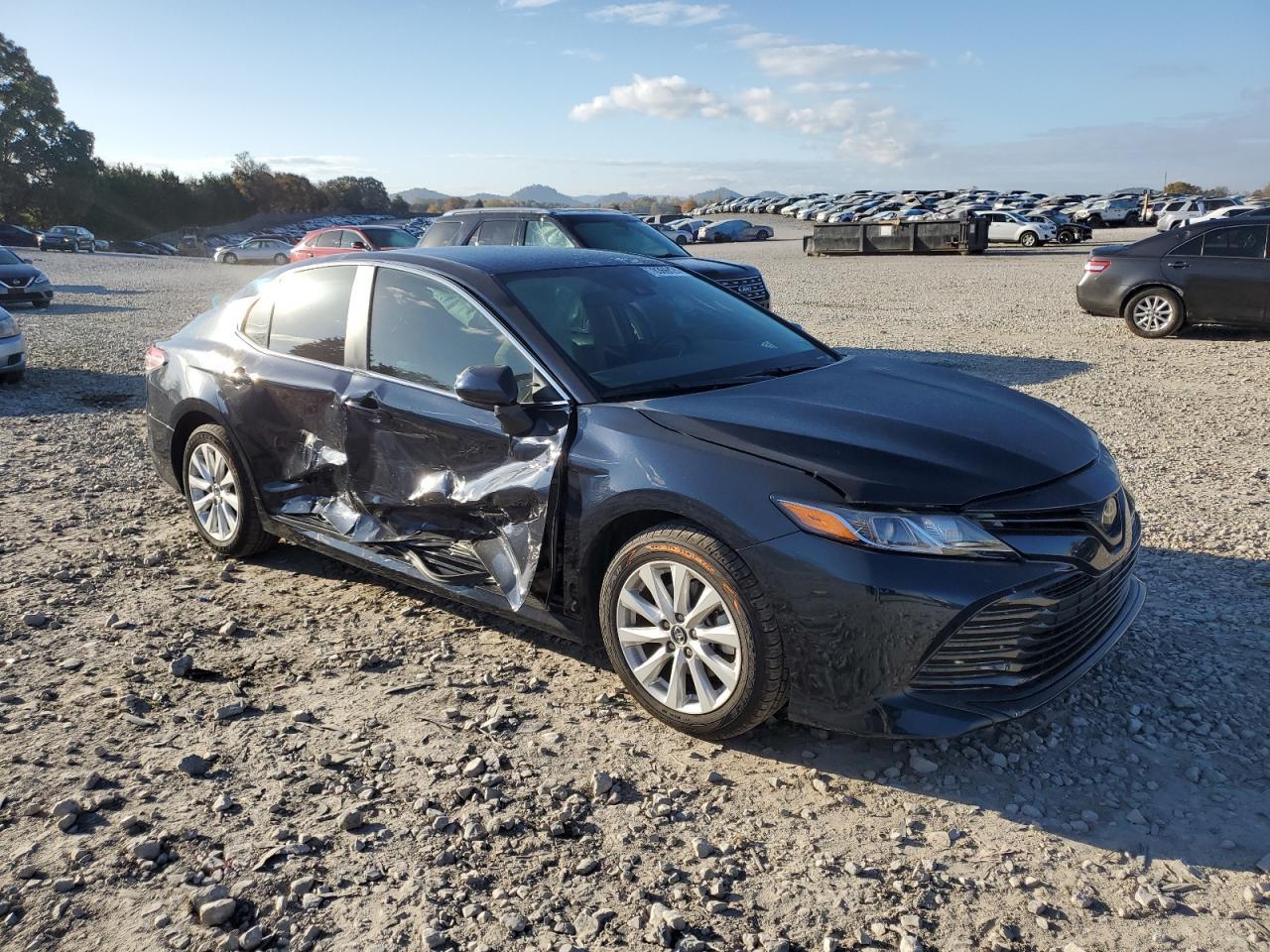 2020 TOYOTA CAMRY LE - Фото 4