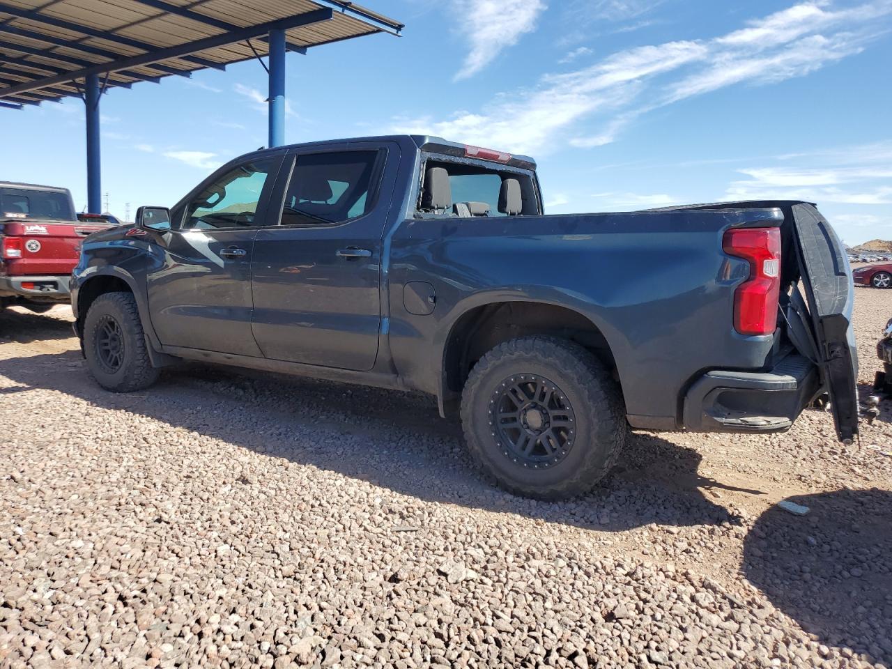 2021 CHEVROLET SILVERADO - Фото 2
